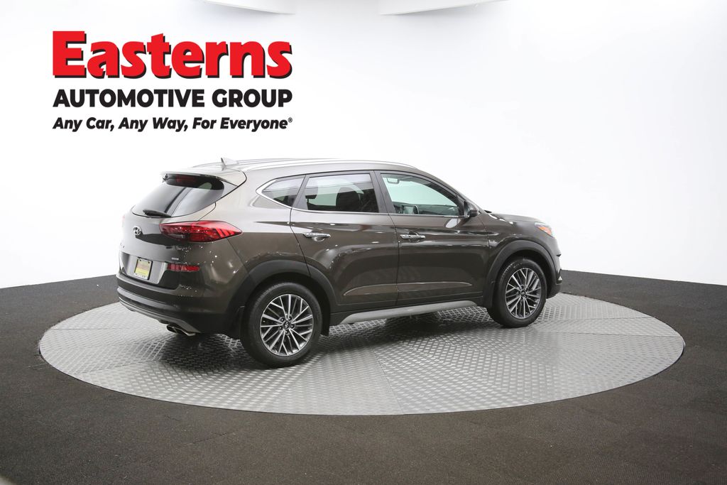 Vehicle image 24 of 61