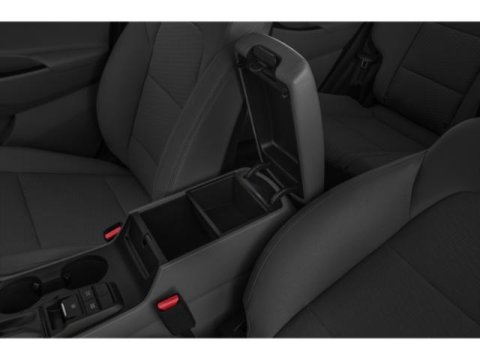 Vehicle image 17 of 18
