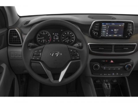Vehicle image 10 of 18