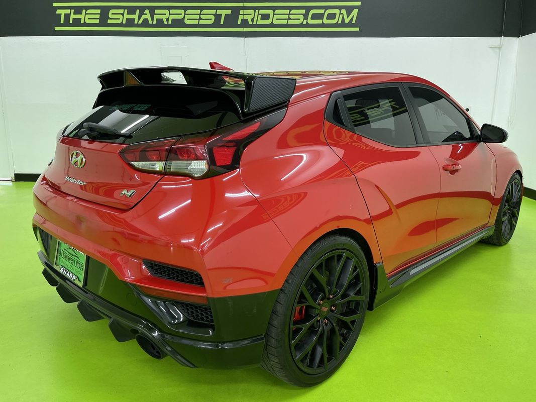 Vehicle image 6 of 29