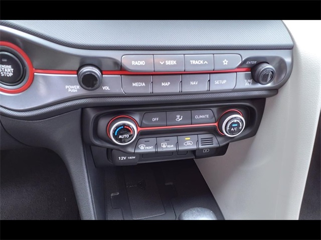 Vehicle image 15 of 22