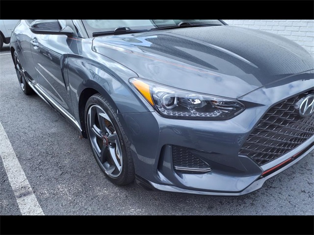 Vehicle image 3 of 22