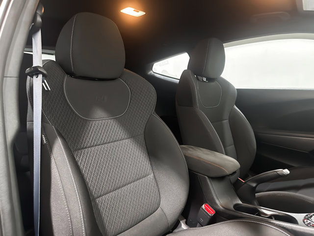 Vehicle image 22 of 29