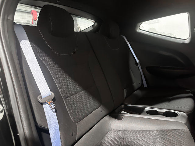 Vehicle image 19 of 29