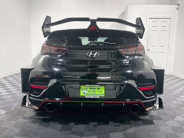 Vehicle image 10 of 29
