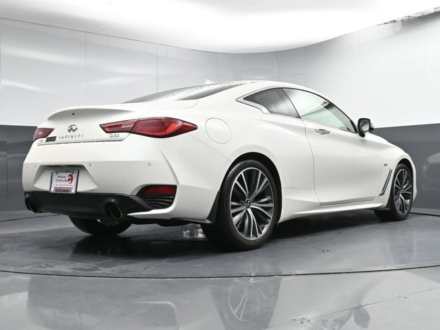 Vehicle image 14 of 36