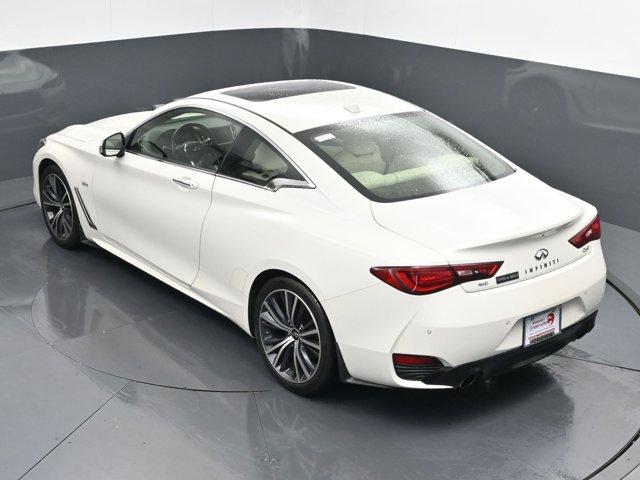 Vehicle image 19 of 36