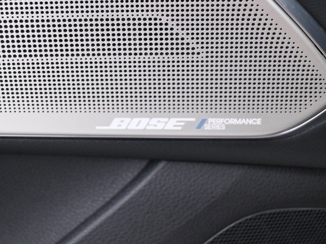 Vehicle image 34 of 36