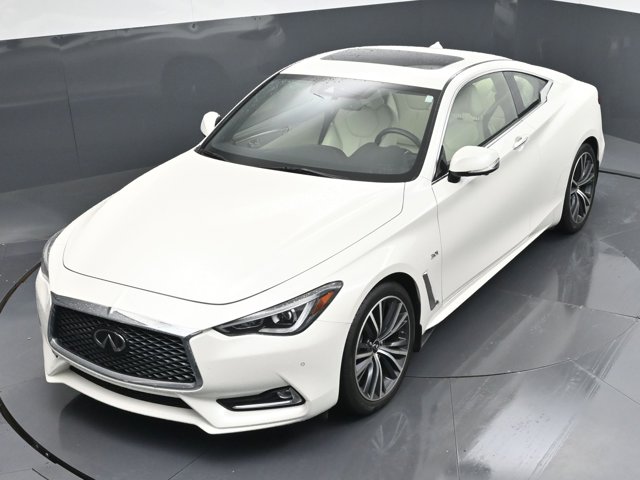 Vehicle image 3 of 36