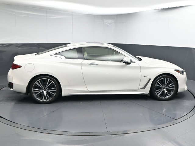 Vehicle image 10 of 36