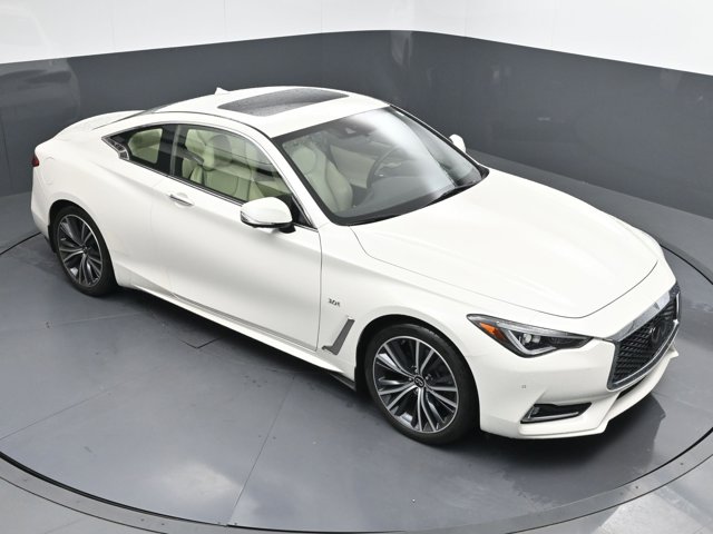 Vehicle image 7 of 36