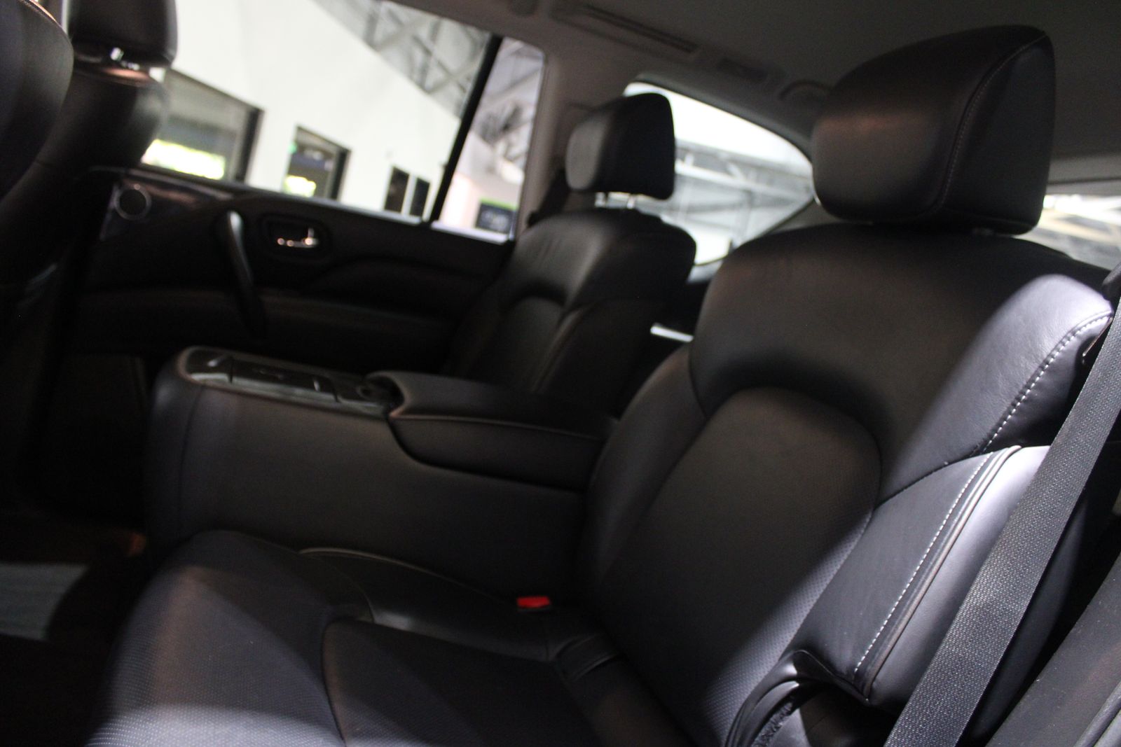 2020 INFINITI QX80 Luxe Image 21 of 41