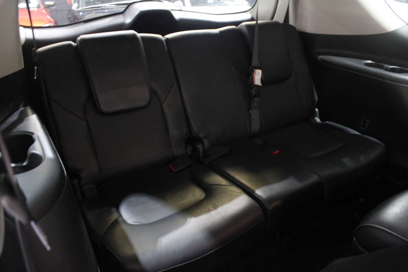 2020 INFINITI QX80 Luxe Image 24 of 41