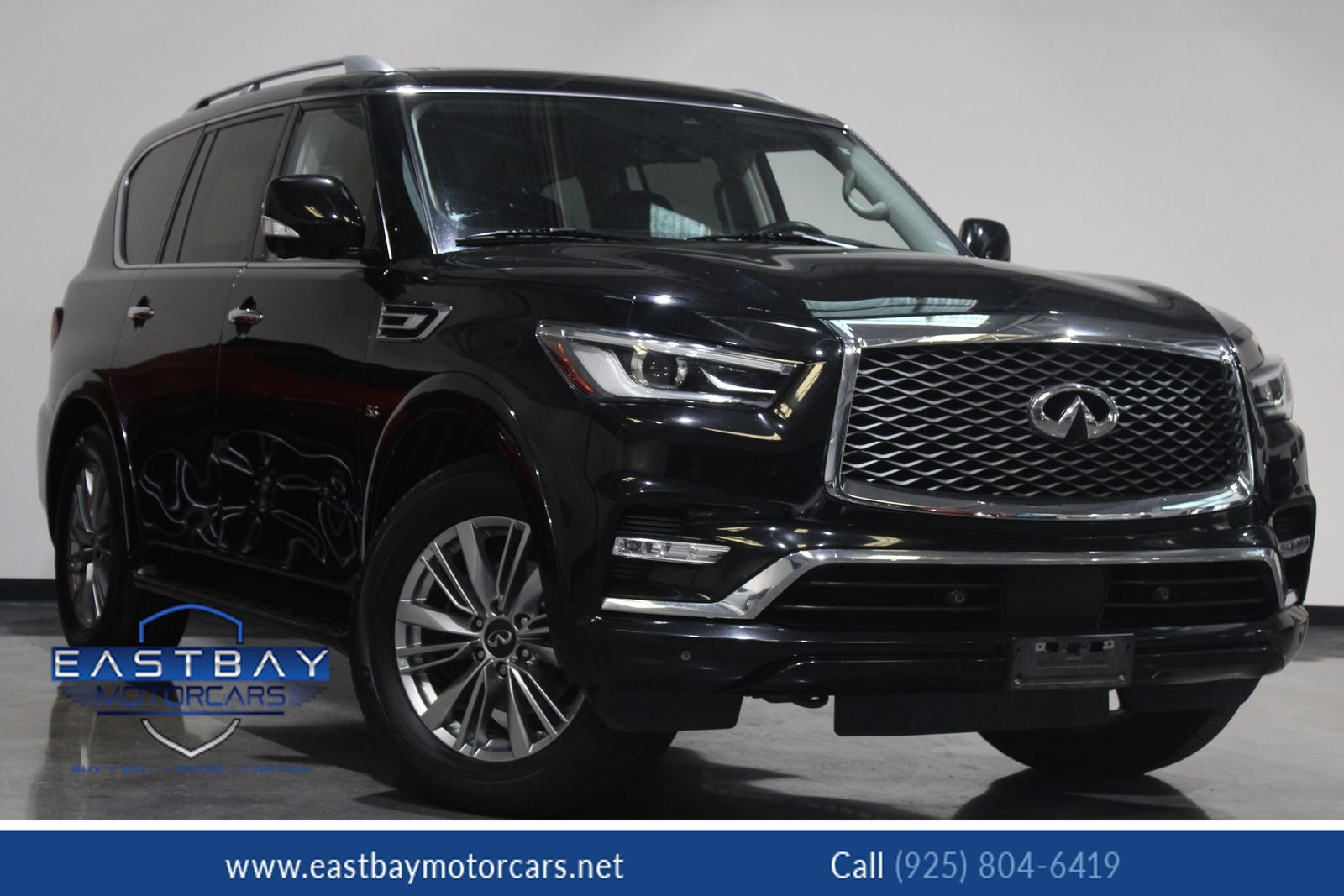 2020 INFINITI QX80 Luxe Image 5 of 41