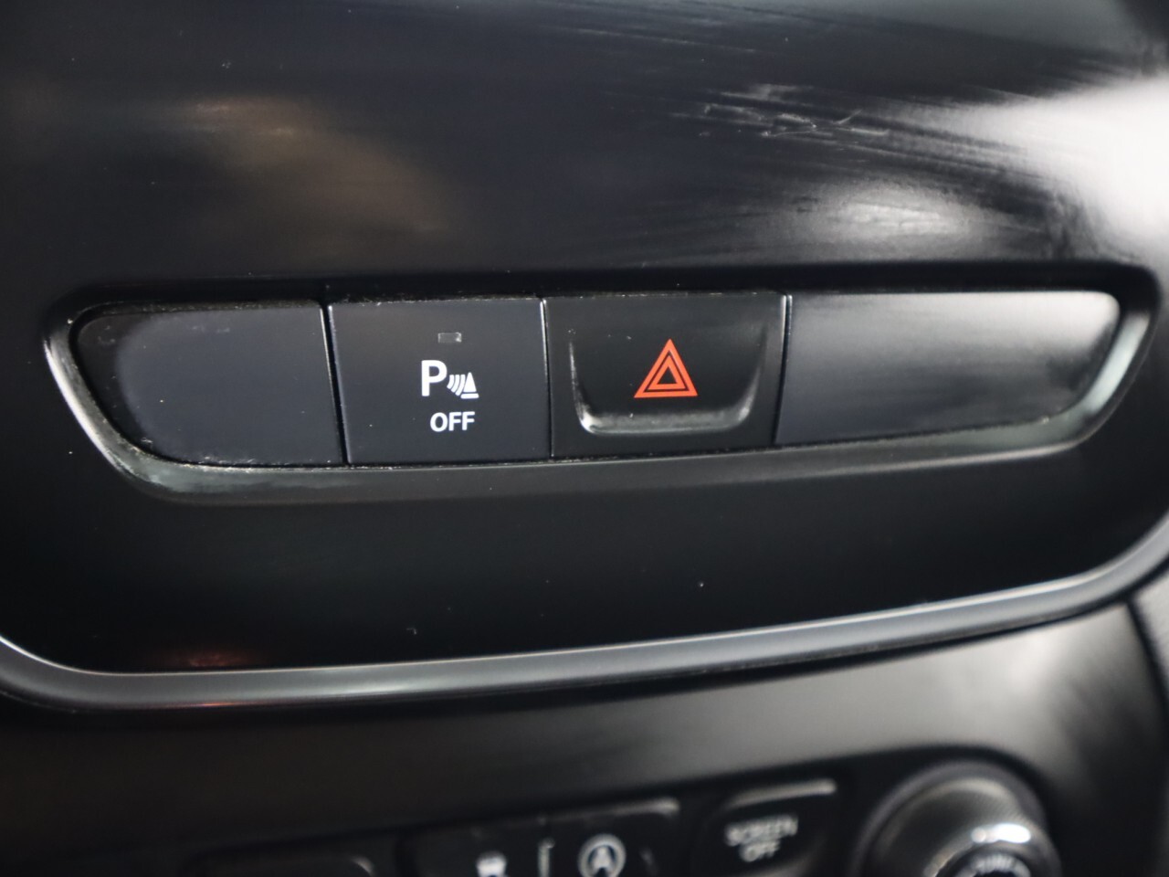 Vehicle image 22 of 49