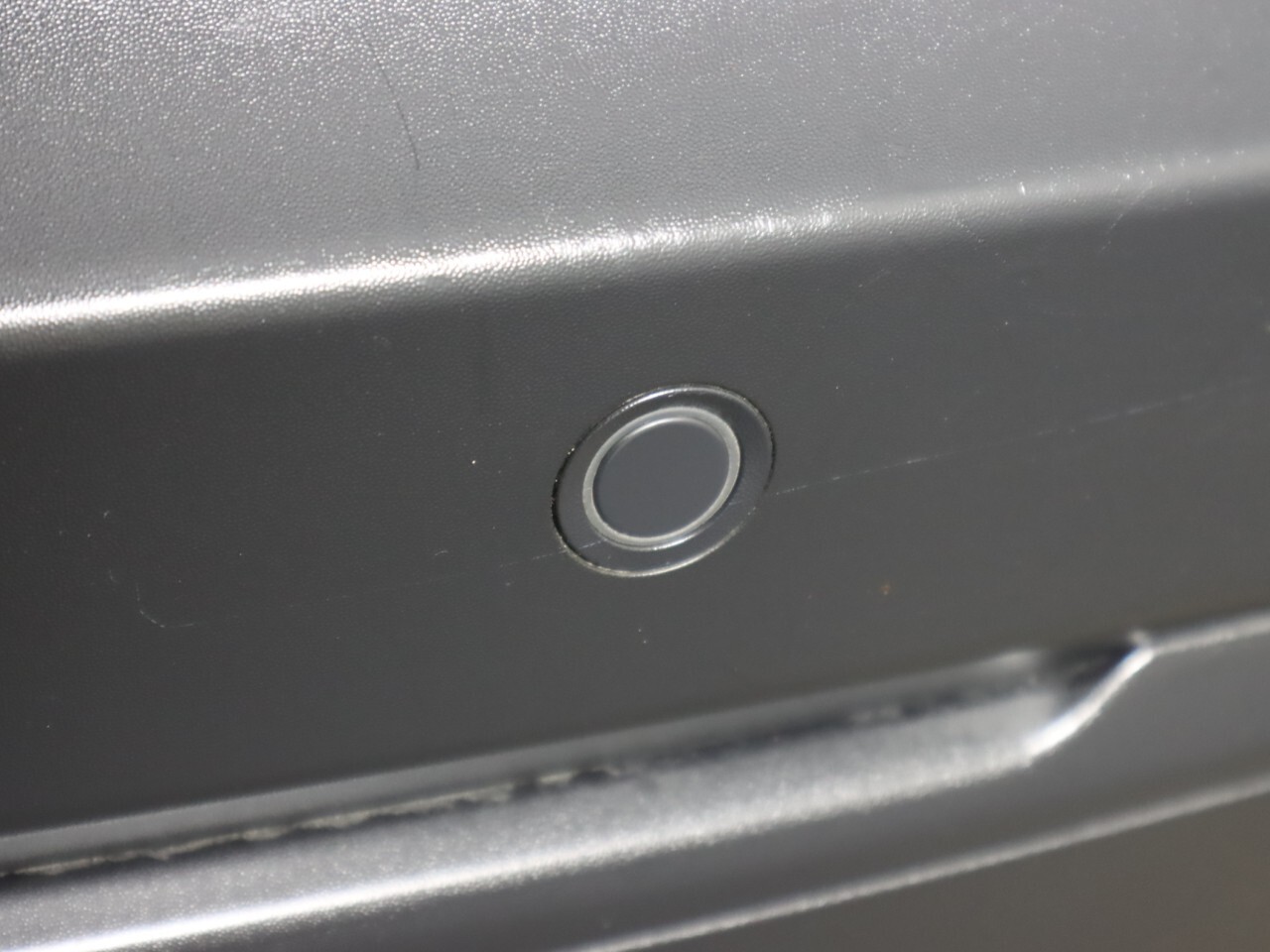 Vehicle image 42 of 49