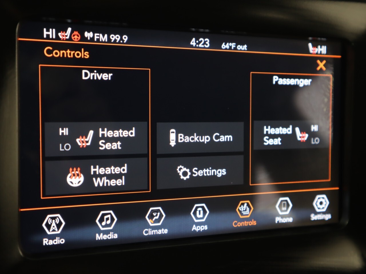 Vehicle image 17 of 49