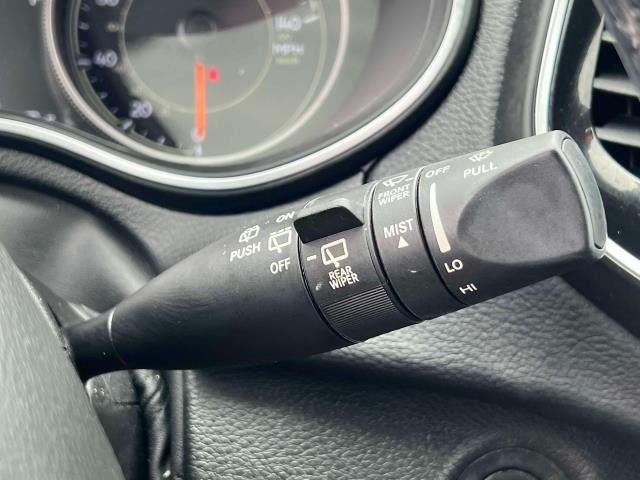 Vehicle image 26 of 37