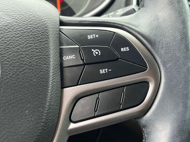Vehicle image 19 of 37