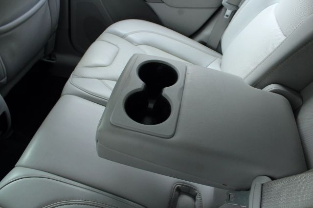 Vehicle image 23 of 46