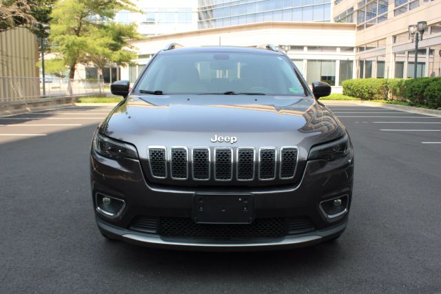Vehicle image 1 of 46