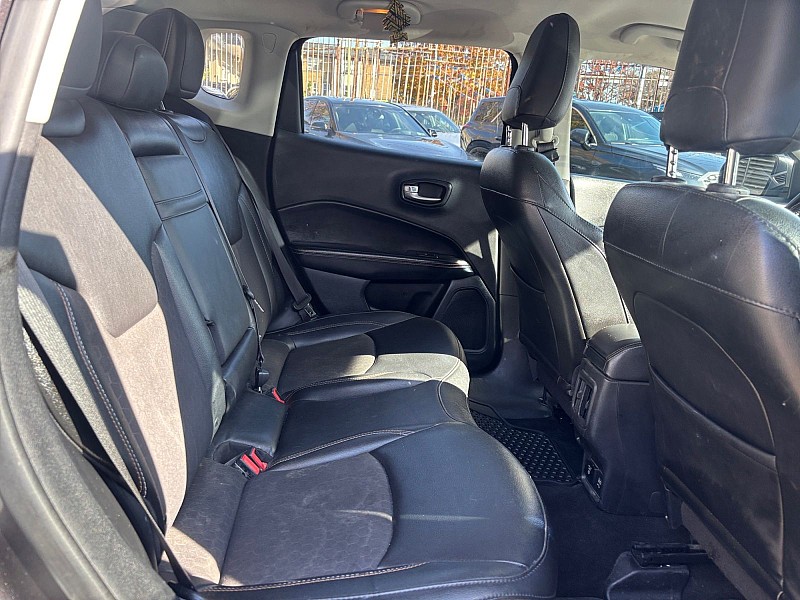 2020 Jeep Compass Latitude Image 13 of 29