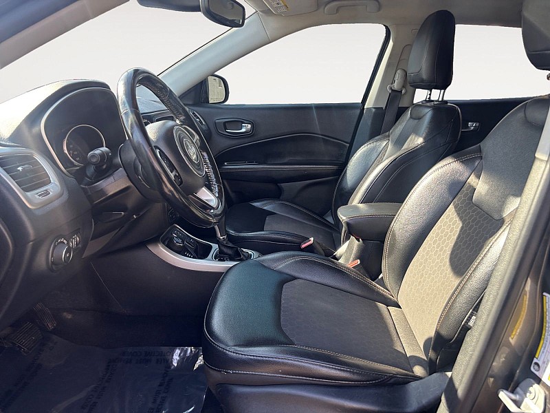 2020 Jeep Compass Latitude Image 14 of 29