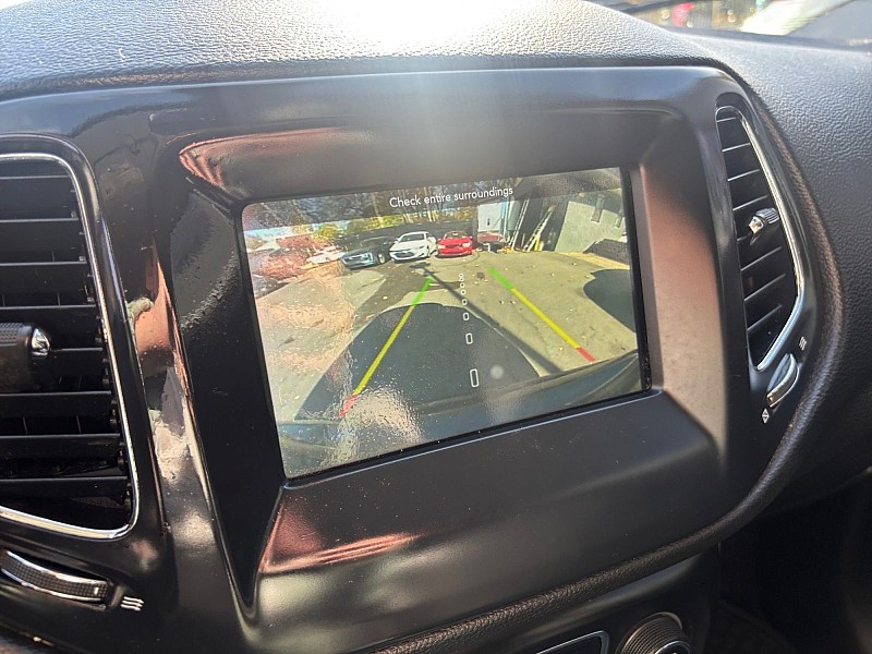 2020 Jeep Compass Latitude Image 20 of 29