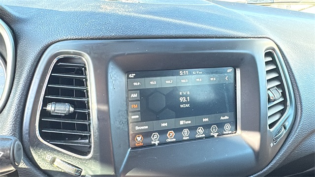 2020 Jeep Compass Latitude Image 27 of 28