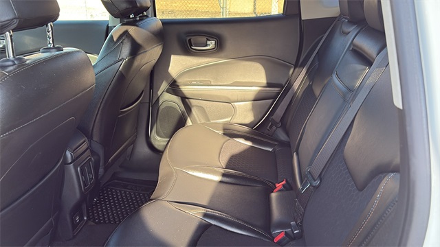 2020 Jeep Compass Latitude Image 12 of 28