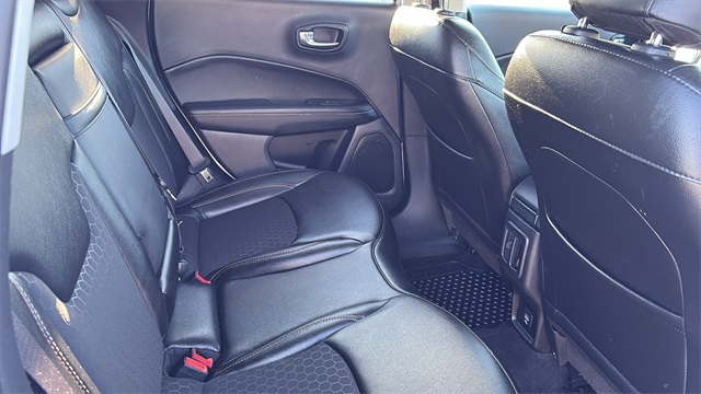 2020 Jeep Compass Latitude Image 13 of 28