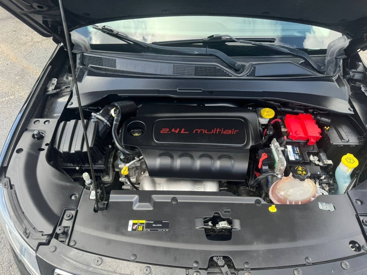 Vehicle image 16 of 44