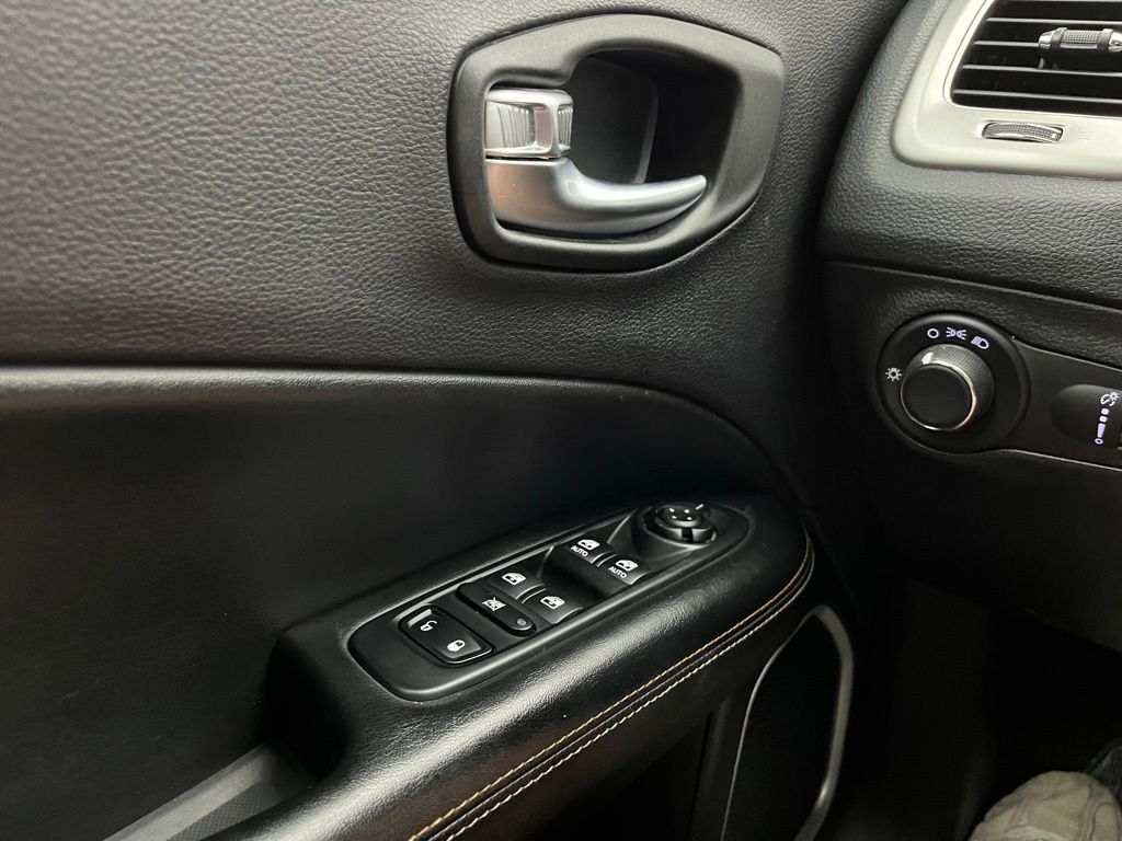 2020 Jeep Compass Sport Image 31 of 32