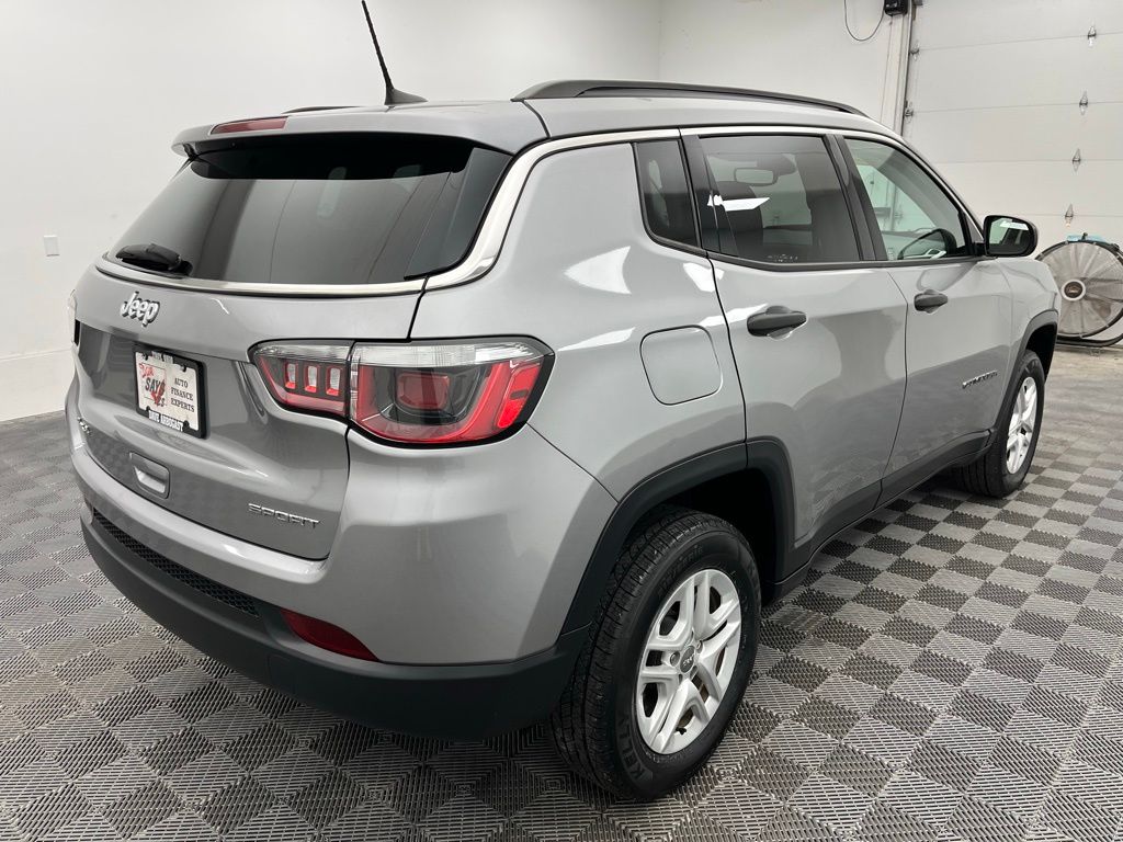 2020 Jeep Compass Sport Image 5 of 32