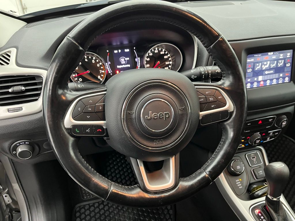 2020 Jeep Compass Sport Image 29 of 32