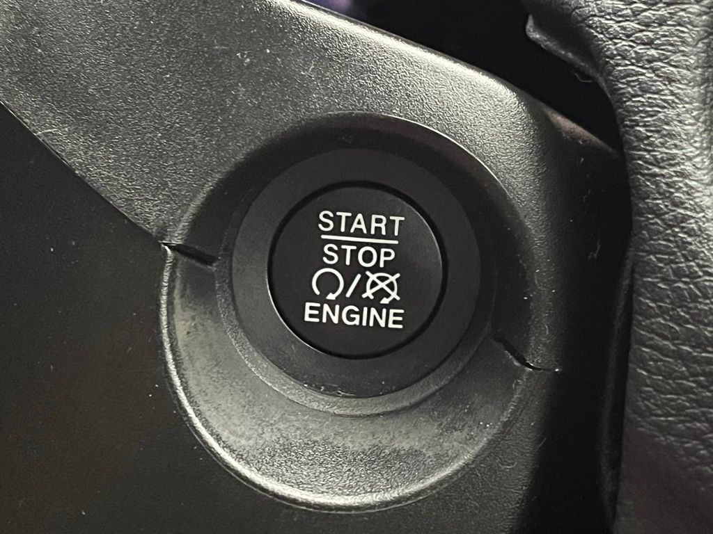 2020 Jeep Compass Sport Image 28 of 32