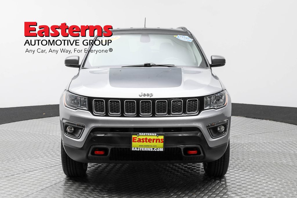 Vehicle image 8 of 61