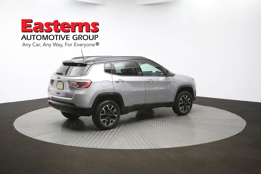 Vehicle image 25 of 61