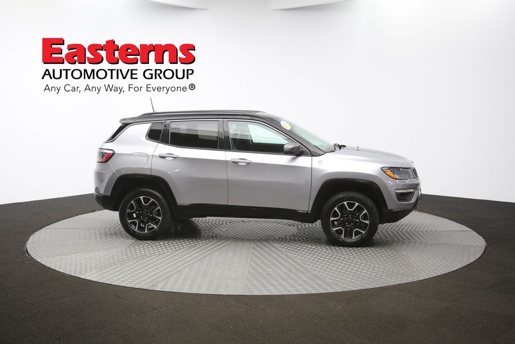 Vehicle image 18 of 61