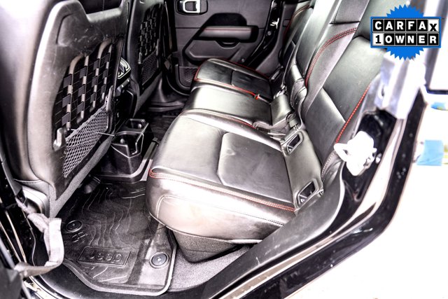 Vehicle image 27 of 28