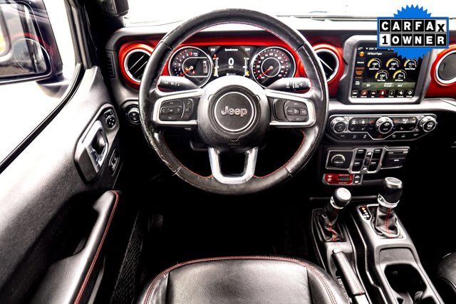 Vehicle image 14 of 28