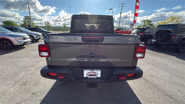 Vehicle image 6 of 29