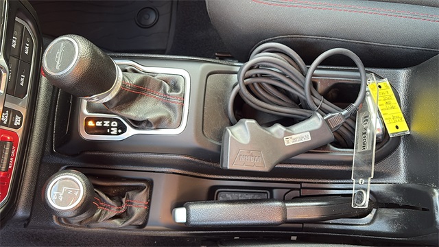 Vehicle image 15 of 29