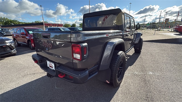 Vehicle image 3 of 29