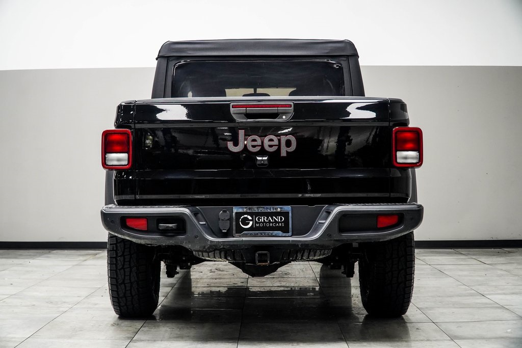 Vehicle image 7 of 36