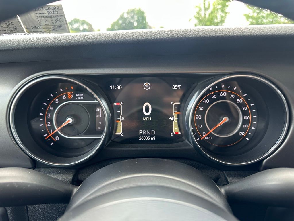 Vehicle image 12 of 20