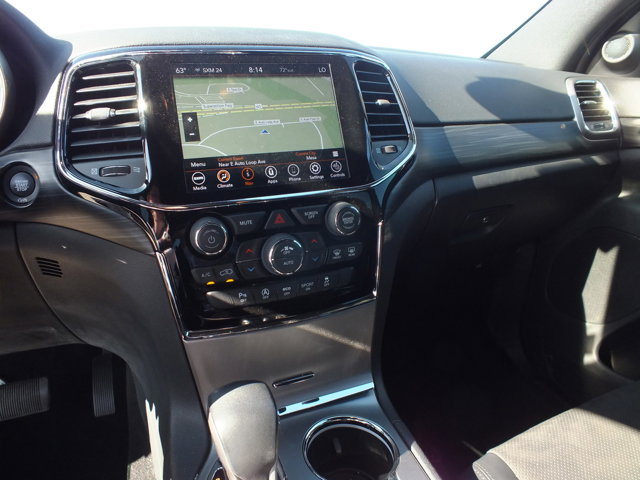 Vehicle image 20 of 22