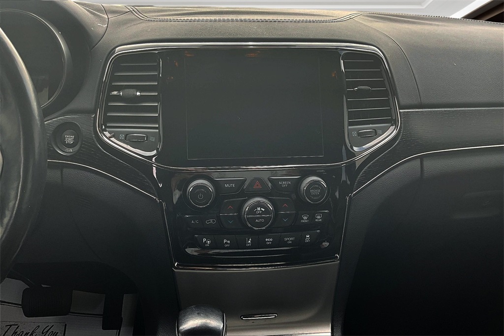 Vehicle image 8 of 41