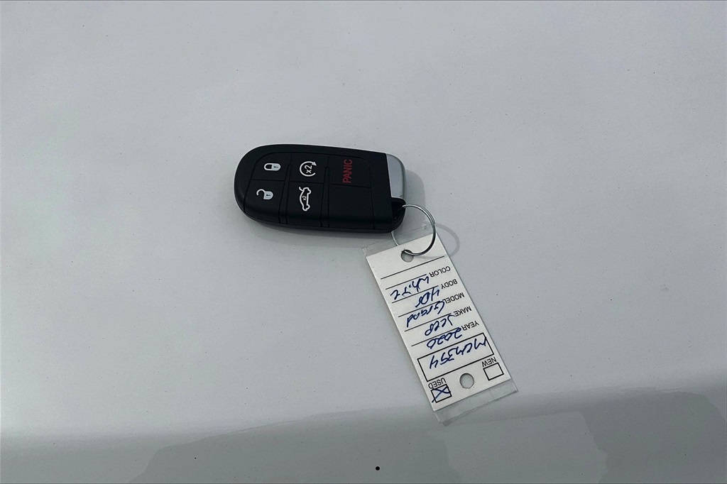 Vehicle image 13 of 41