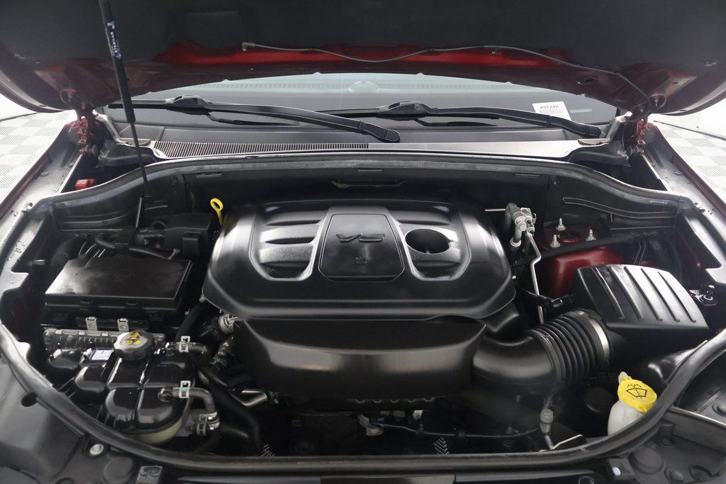Vehicle image 15 of 17